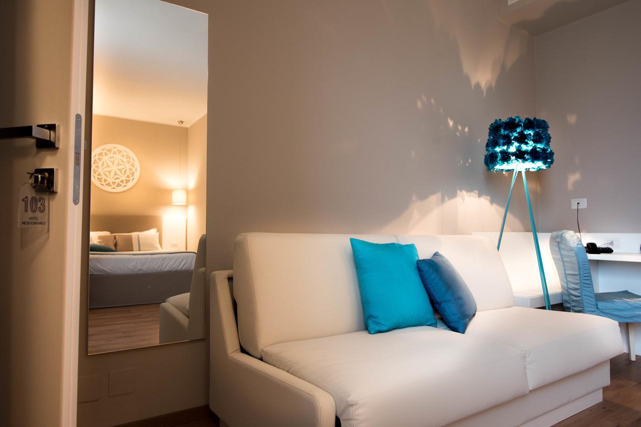 Hotel Mediterraneo Lido di Latina Eksteriør bilde