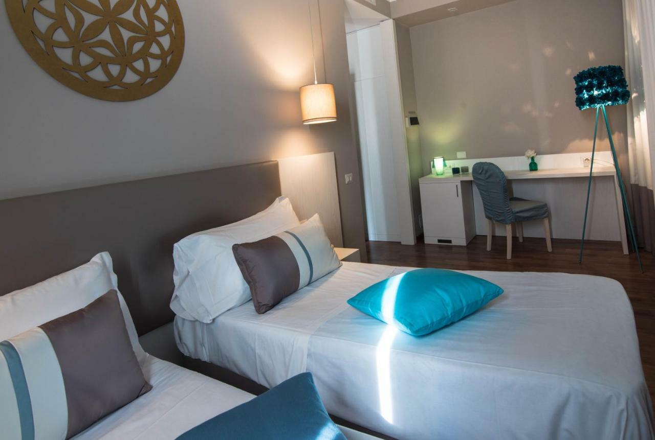 Hotel Mediterraneo Lido di Latina Eksteriør bilde
